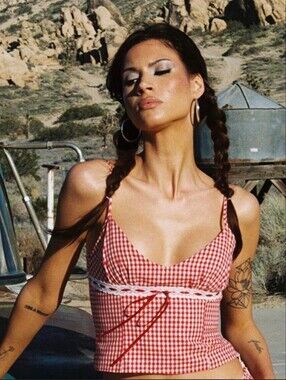 Princess Polly Daydreaming Gingham Lace Trim Crop Top Size 4